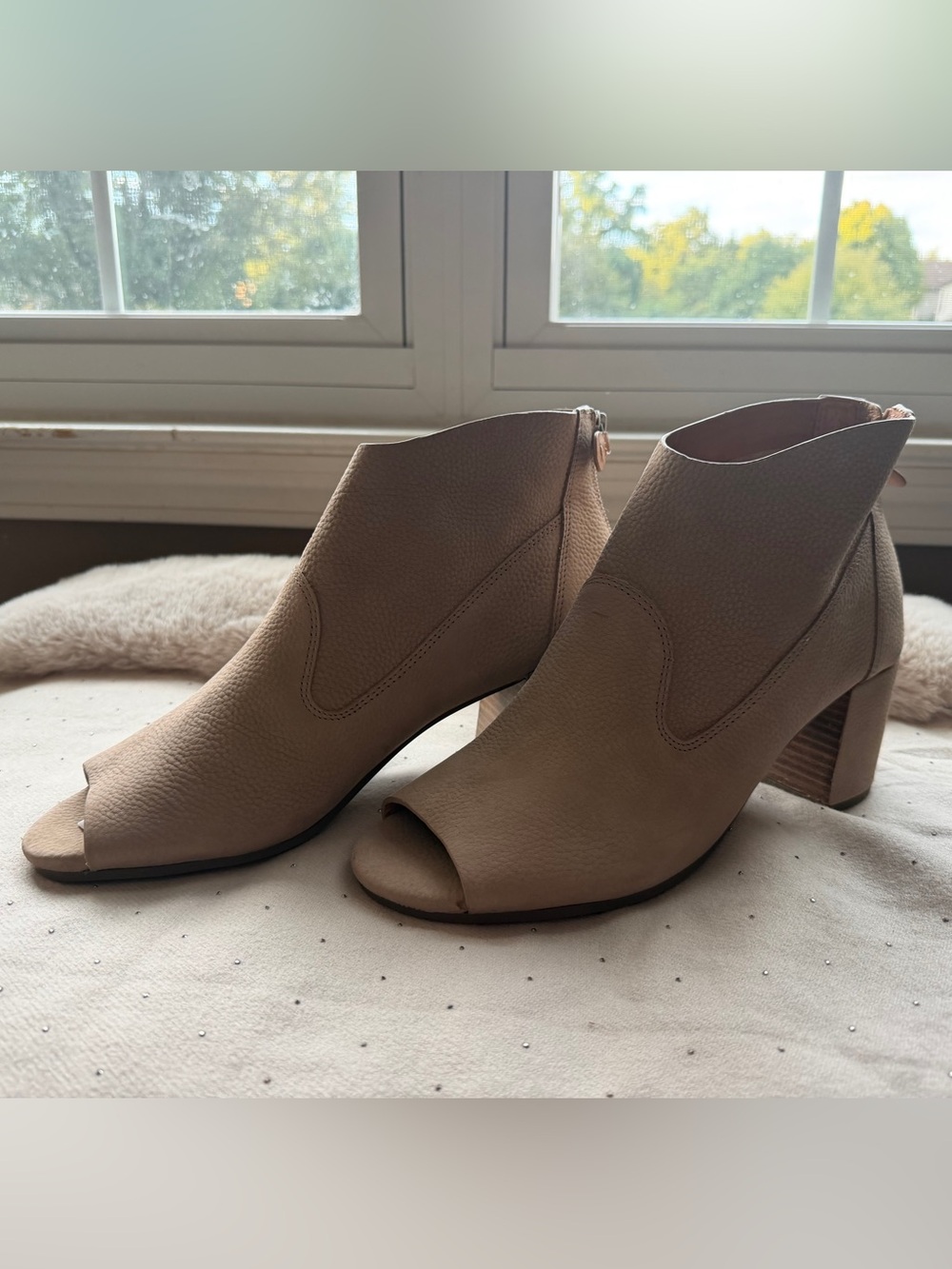 Kenneth Cole Beige Peep-Toe Ankle Booties